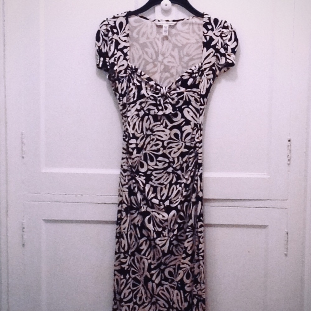 DVF Pure Silk Dress size 2
